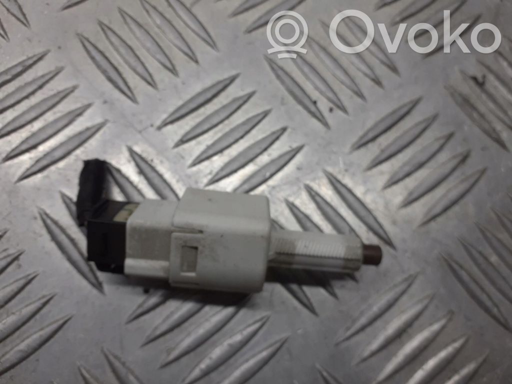 Interruptor sensor del pedal de freno