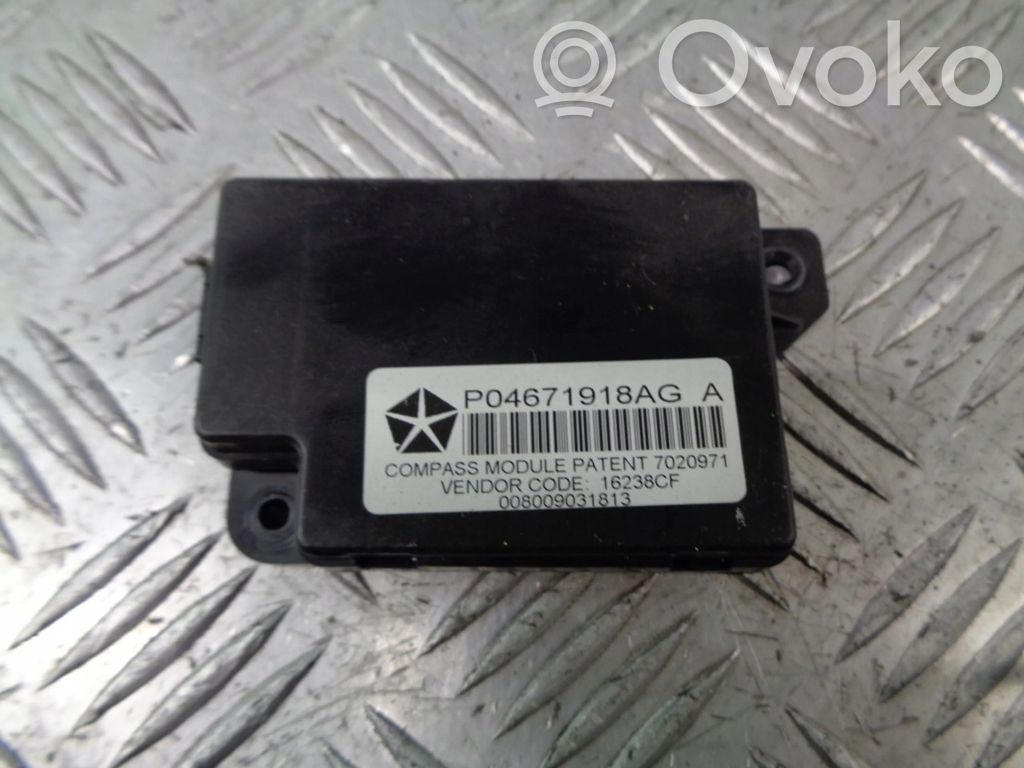 GPS navigation control unit/module   P04671918AG
