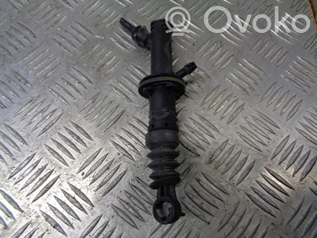 Renault Clio III Cilindro de embrague hidráulico 