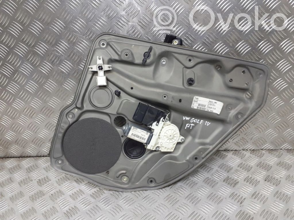 Volkswagen Golf IV Alzacristalli della portiera posteriore con motorino