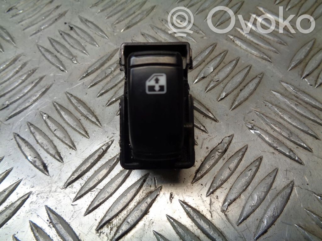 Daewoo Nubira Electric window control switch 