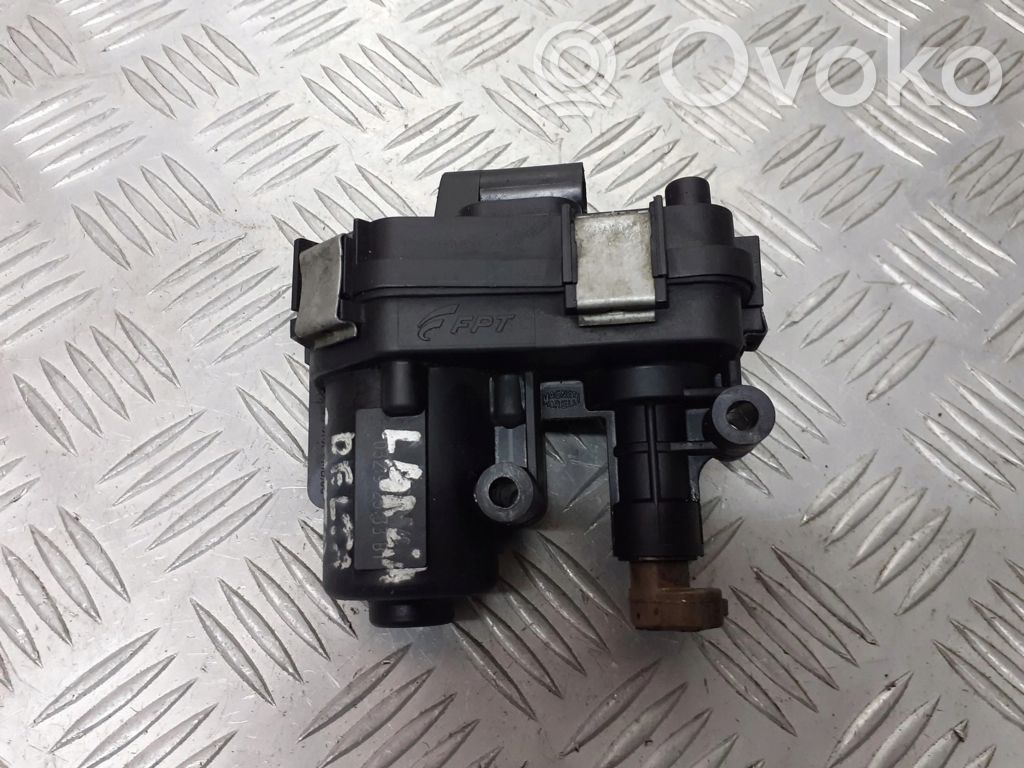 Activador/motor del colector de admisión