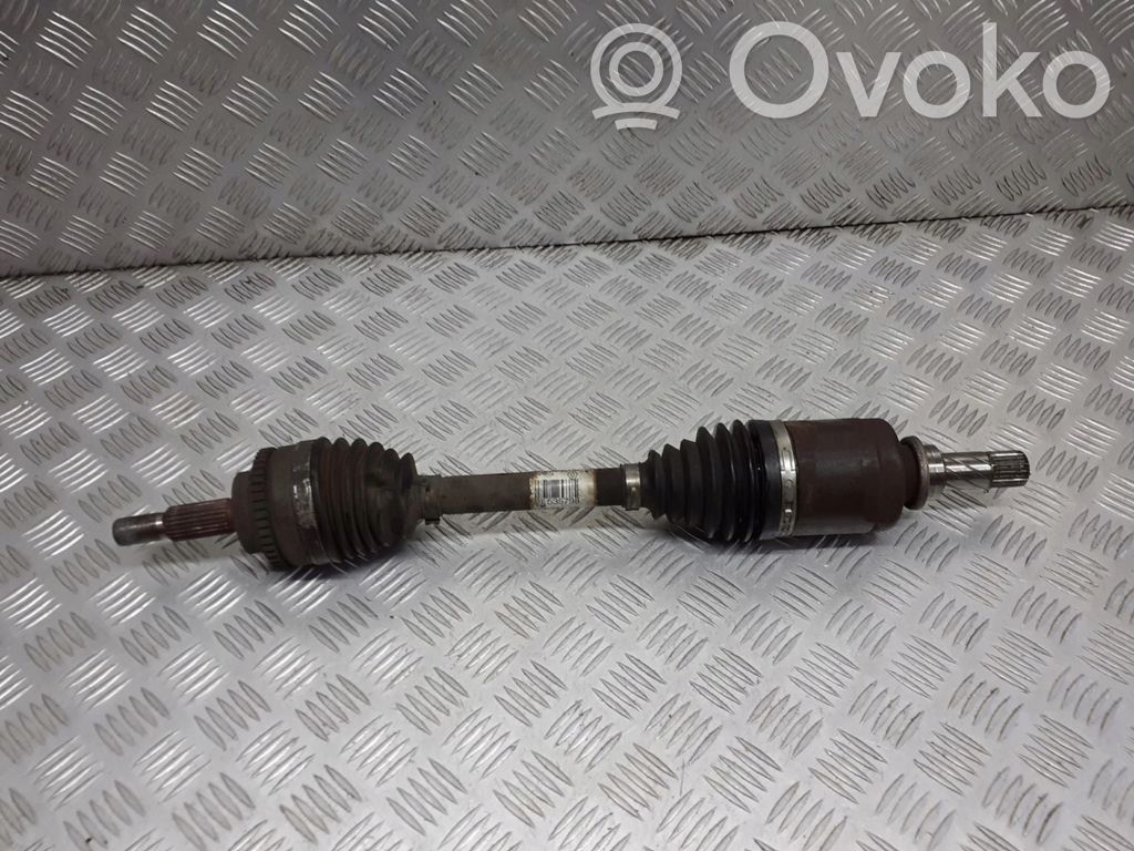 Nissan Kubistar Planetară față 