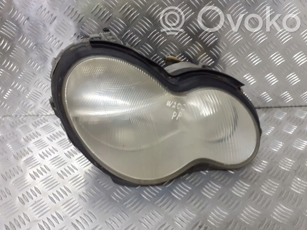 Mercedes-Benz C W203 Proiector lumini zi LED 