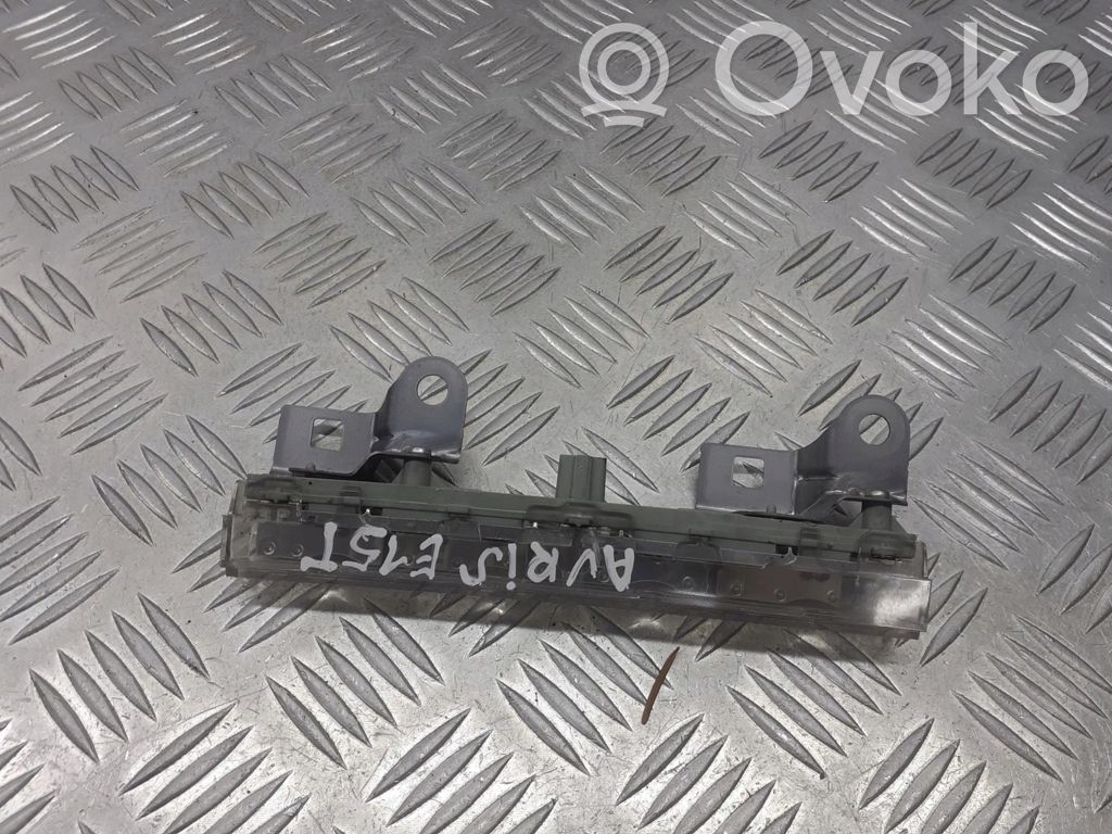 Toyota Auris 150 Troisième feu stop