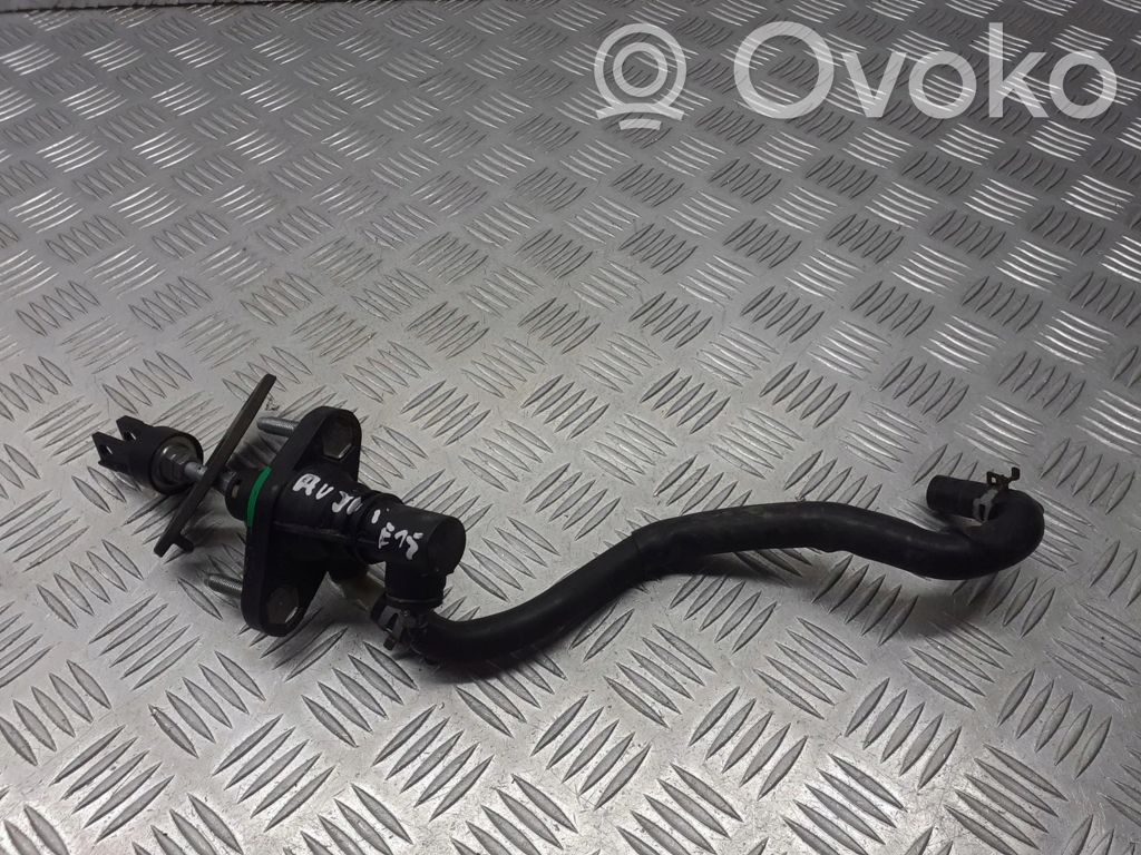 Toyota Auris 150 Kytkimen apusylinteri 