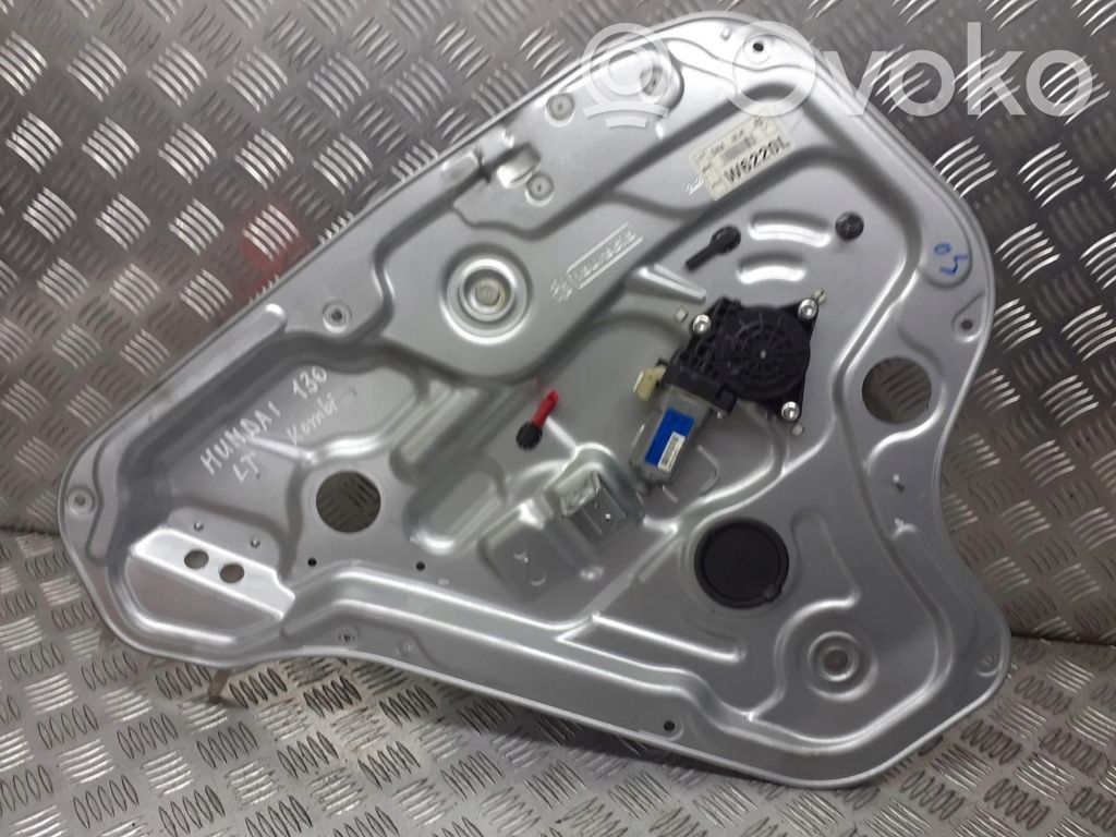 Hyundai i30 Regulador de puerta trasera con motor 