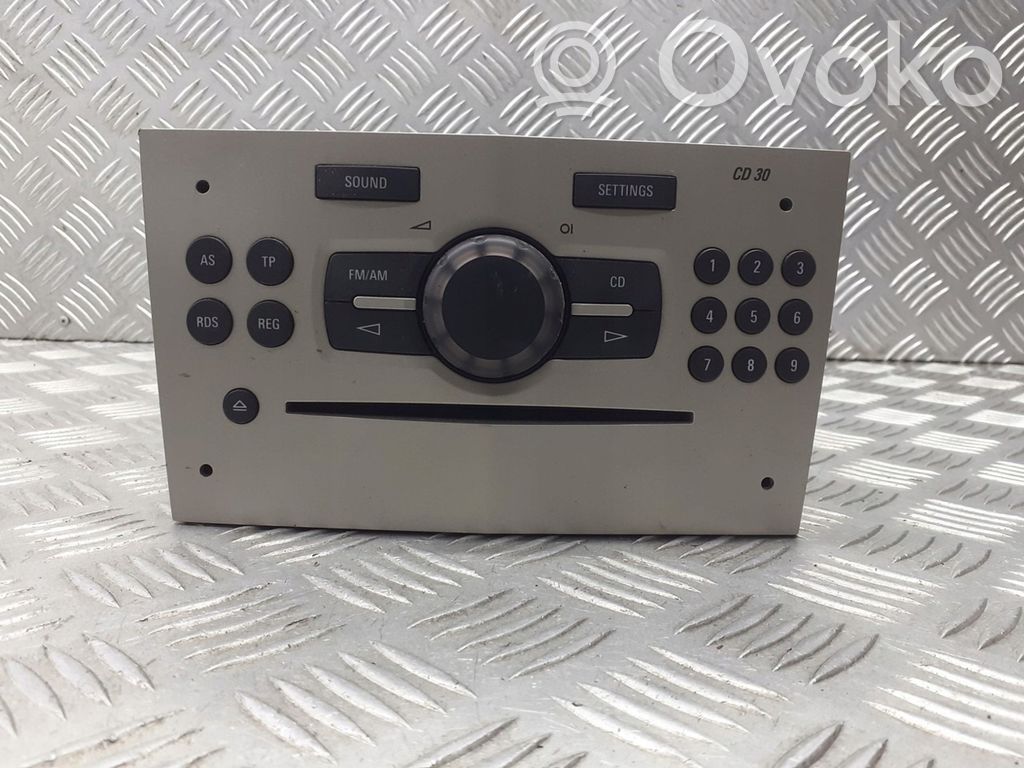 Opel Corsa D Unitate principală radio/CD/DVD/GPS 