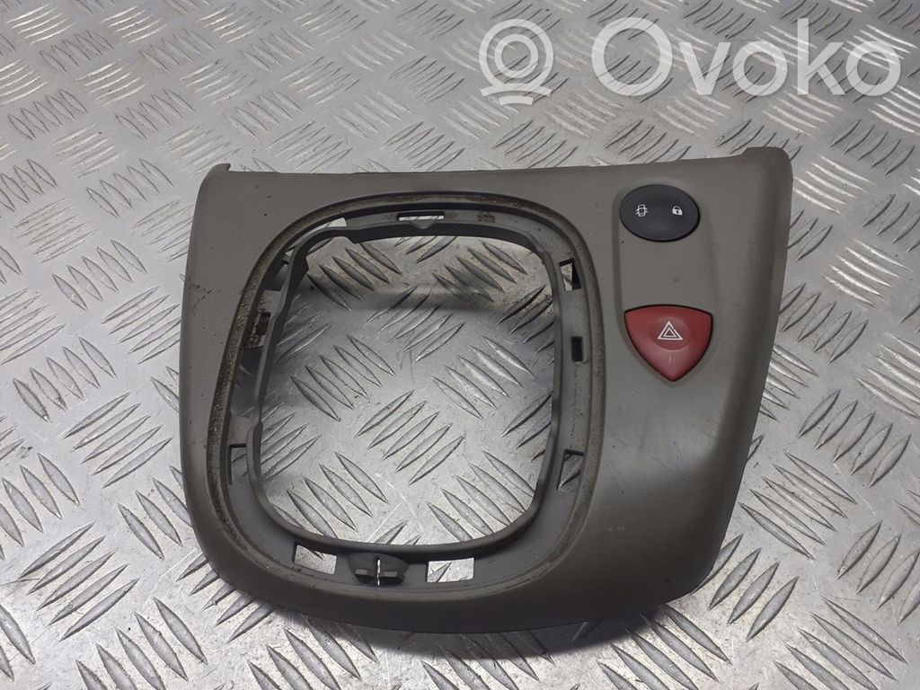 Renault Scenic II -  Grand scenic II Rivestimento in plastica cornice della leva del cambio 