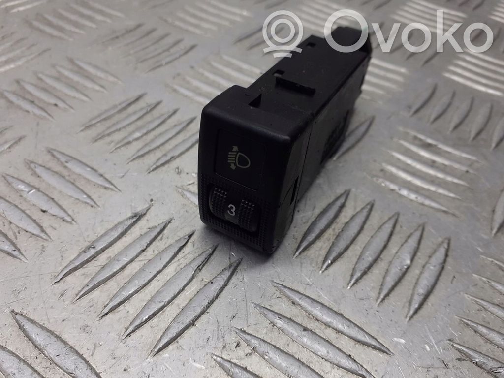 Mazda 5 Interruttore di regolazione livello altezza dei fari