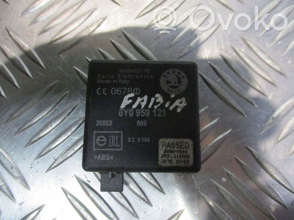 Skoda Fabia Mk1 (6Y) Sensor ultrasónico 