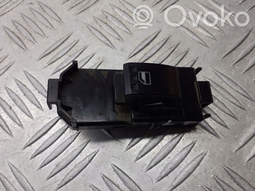 Daihatsu Sirion Interruttore di controllo dell’alzacristalli elettrico