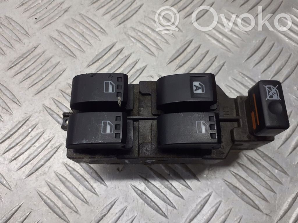 Daihatsu Sirion Comutator comandă geamuri electrice 