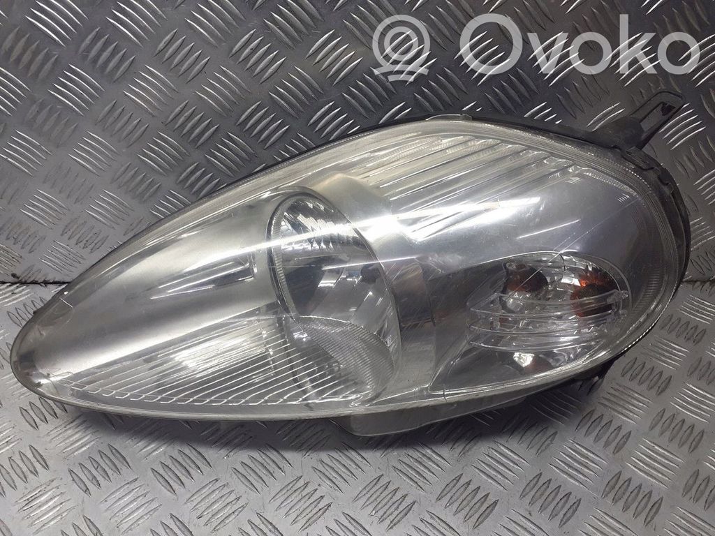 Fiat Grande Punto Far 