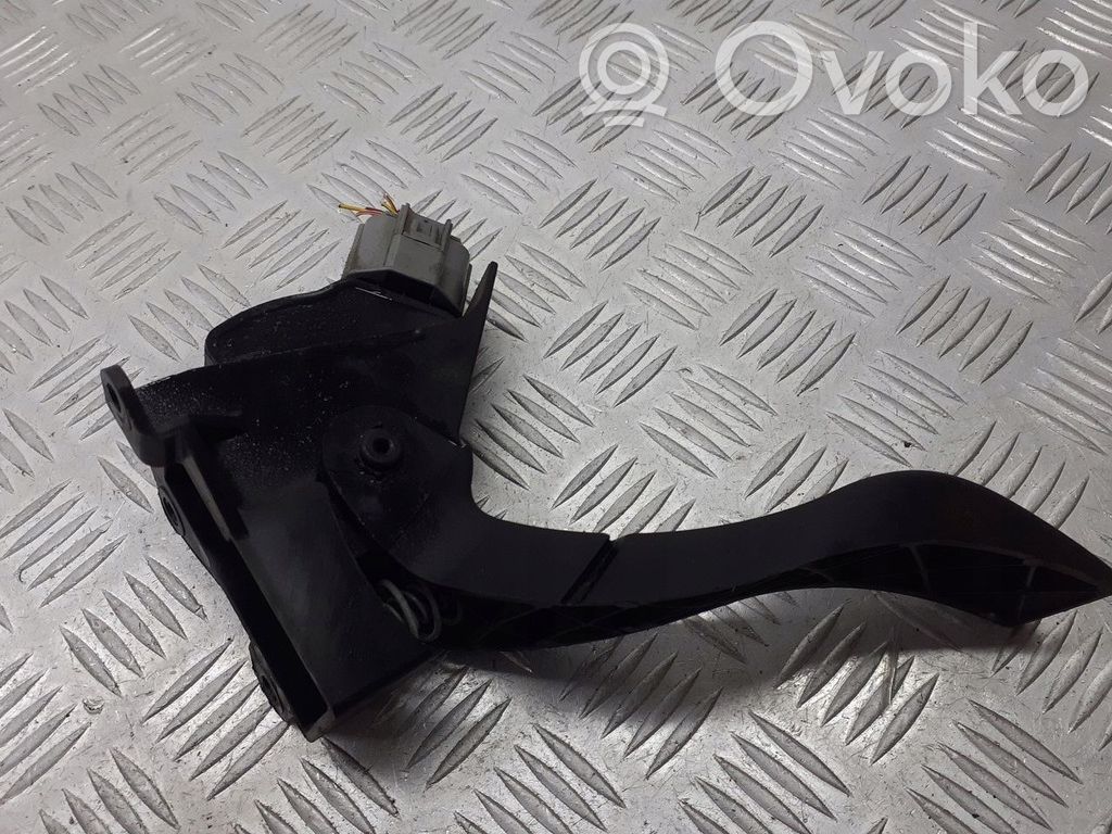 Ford Focus Akseleratora elektriskais regulators (pedālis) 