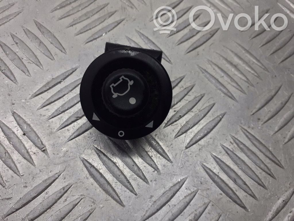 Ford Fusion Wing mirror switch 