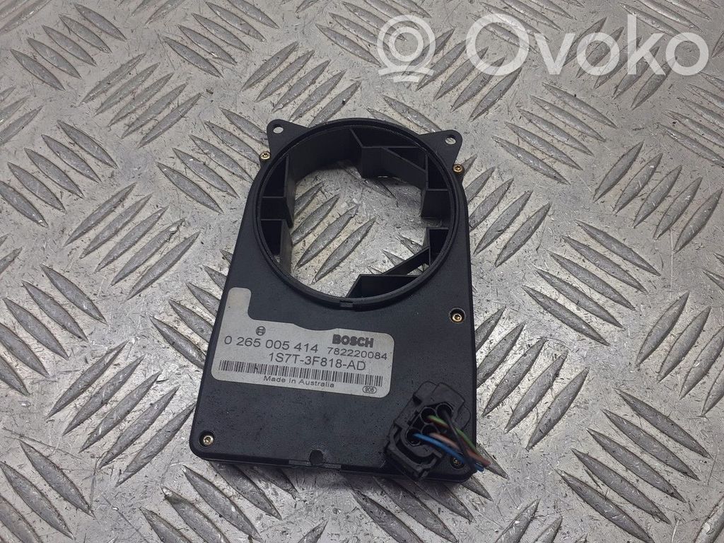 Sensor de ángulo de dirección   1S7T3F818AD