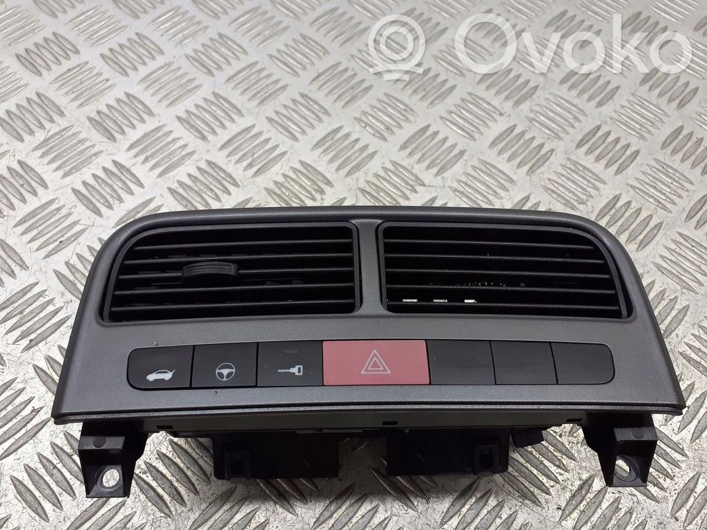 Fiat Grande Punto Grilă ventilație spate 