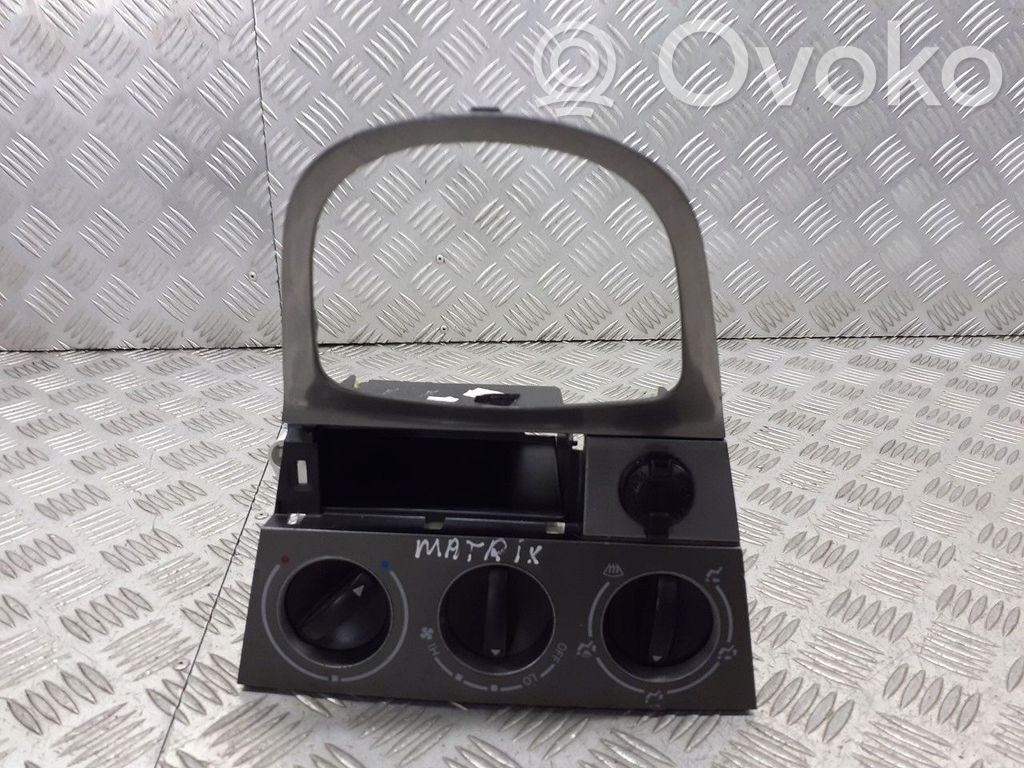Toyota Matrix (E130) Comutator control ventilator interior 