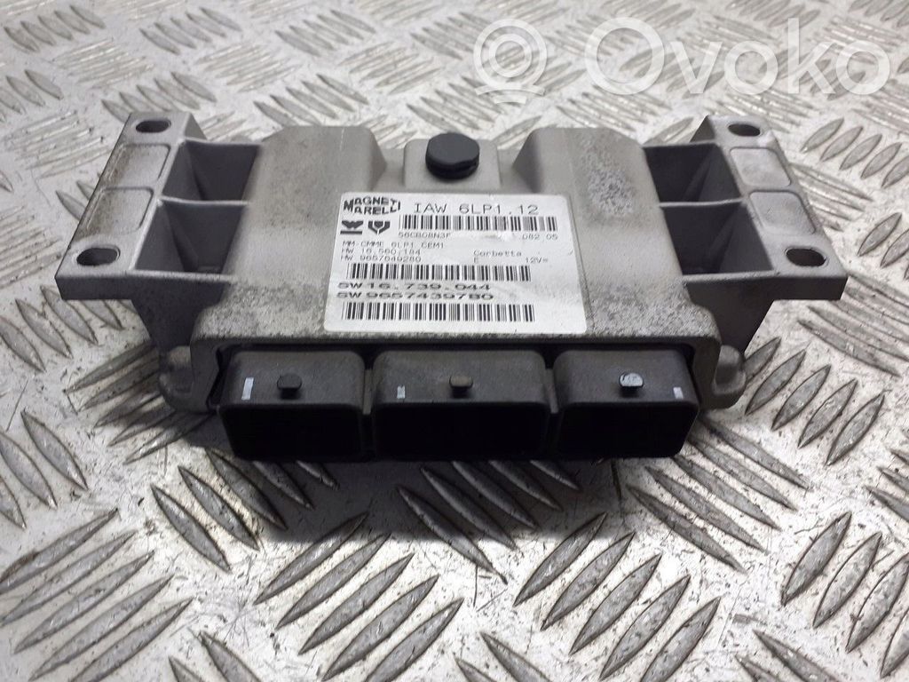 Peugeot 407 Engine control unit/module 