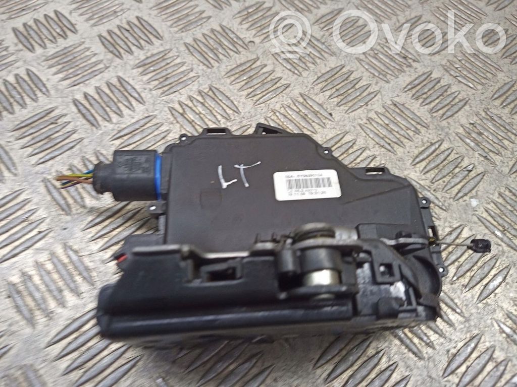 Skoda Fabia Mk2 (5J) Încuietoare ușă spate 