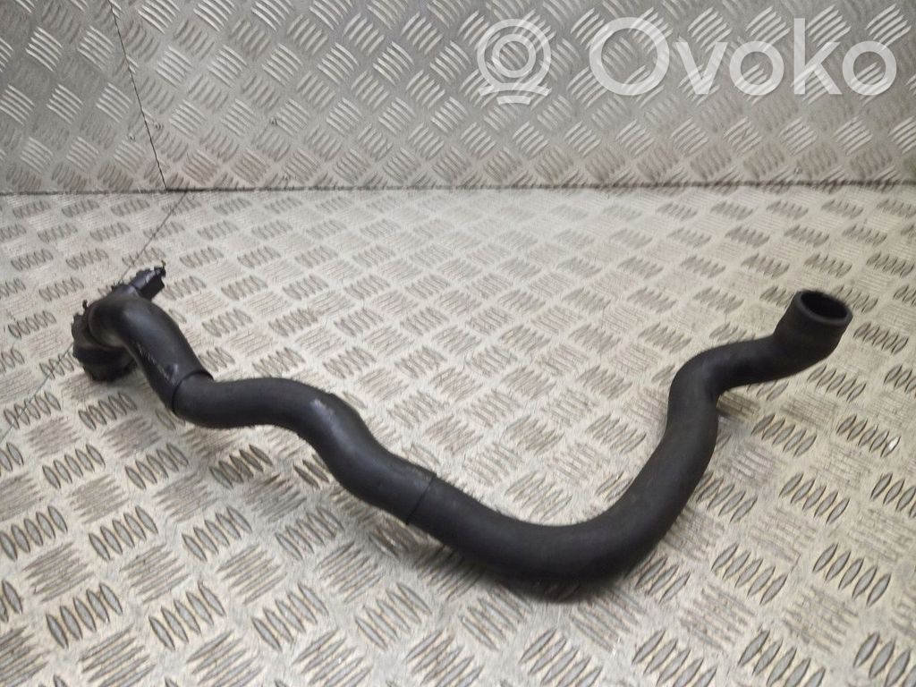 Volkswagen Golf Plus Tubo flessibile del liquido di raffreddamento del motore