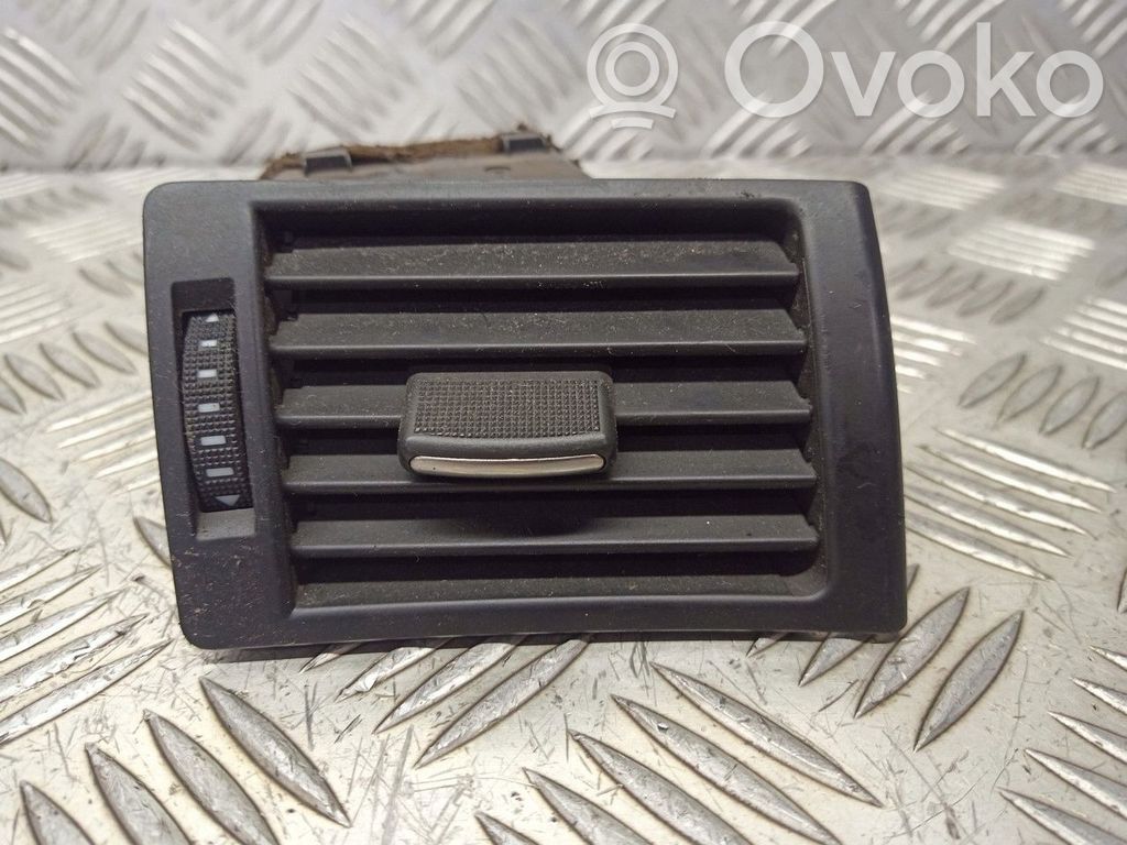 Audi A4 S4 B6 8E 8H Garniture, panneau de grille d'aération