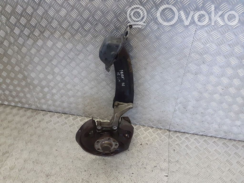 Volkswagen PASSAT B6 Fus roată spate 
