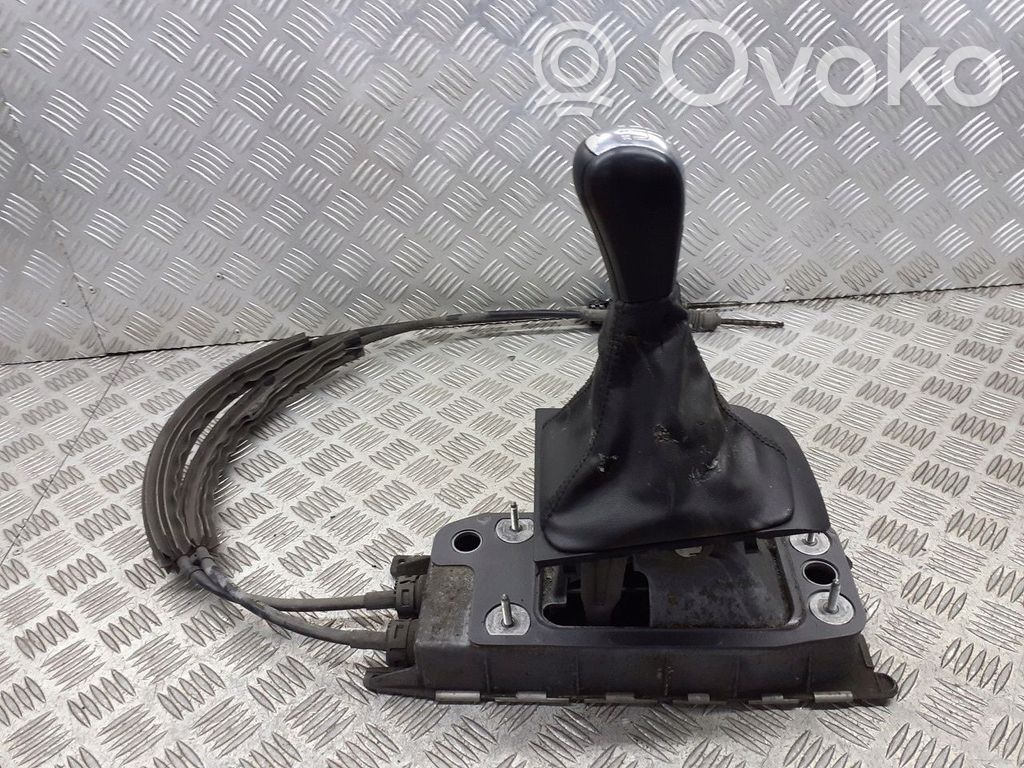 Skoda Octavia Mk2 (1Z) Selettore di marcia/cambio sulla scatola del cambio