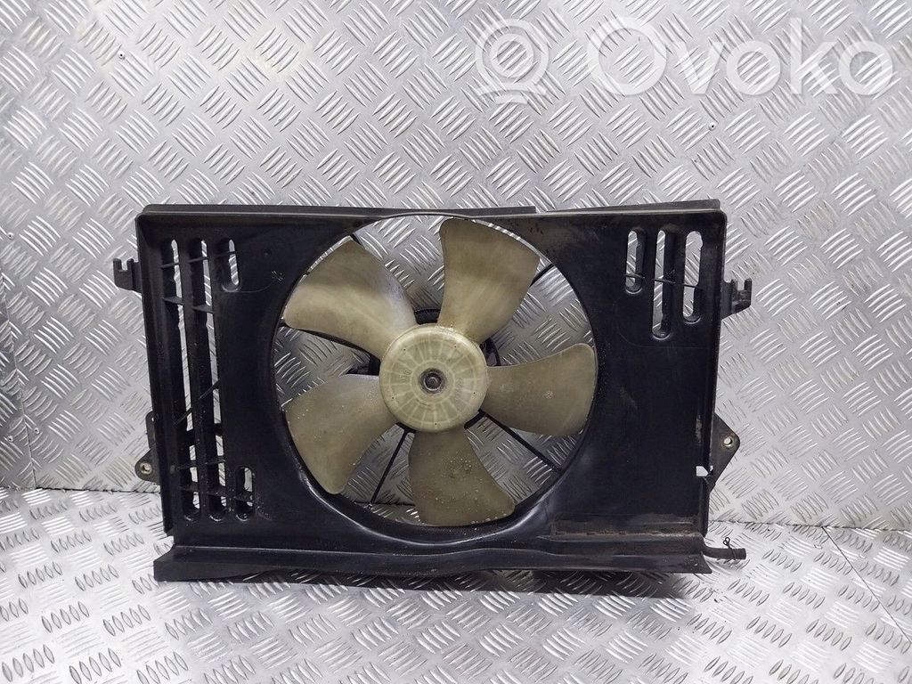 Toyota Corolla Verso E121 Tuuletinsarja 