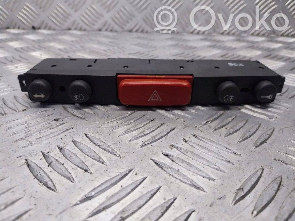 Alfa Romeo 147 Releu lumini avarie 