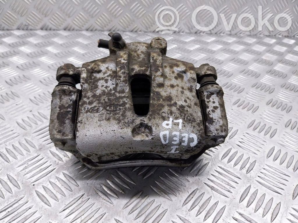 Front brake caliper