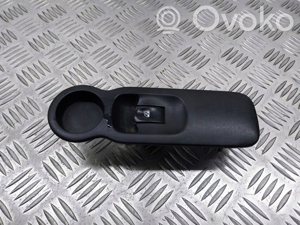 Renault Modus Schalter el. Fensterheber 