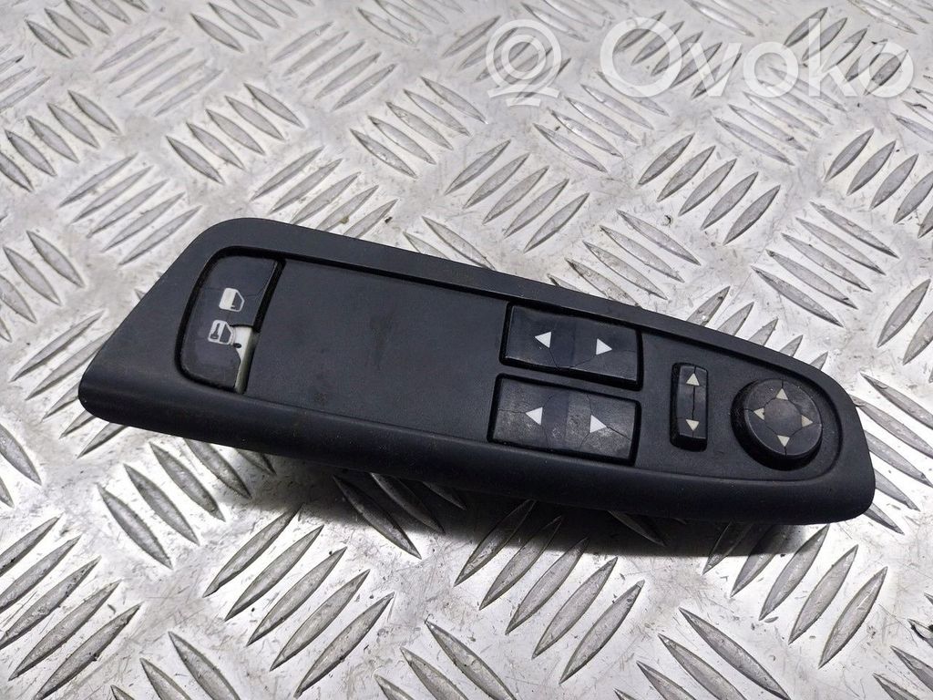 Electric window control switch