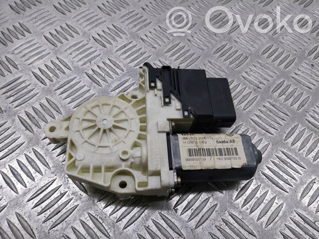 Skoda Octavia Mk2 (1Z) Motor macara geam ușă spate 