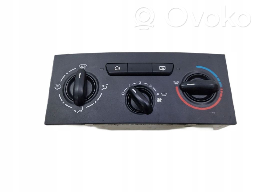 Interruptor de control del ventilador interior   H5754