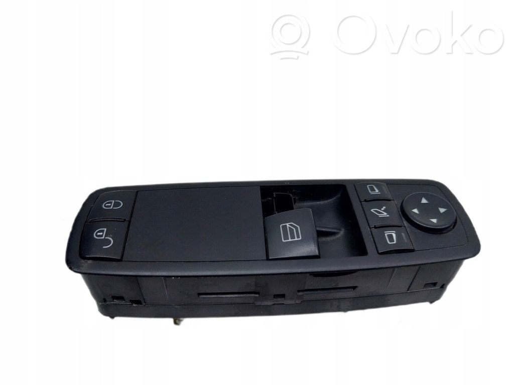 Mercedes-Benz B W245 Przyciski szyb 