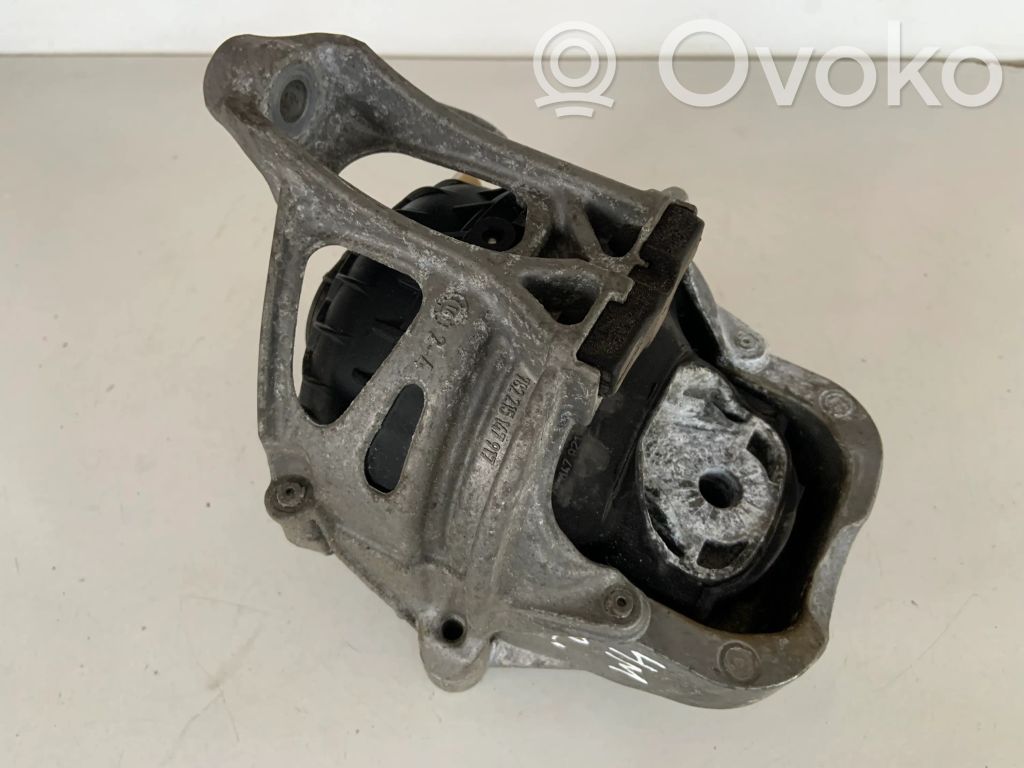 Audi Q7 4M Engine mount bracket 