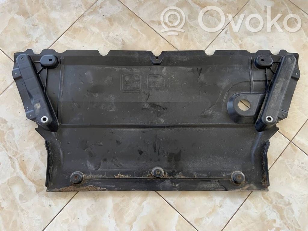 Placa protectora/protector antisalpicaduras motor   8W0863821D,8W0863821