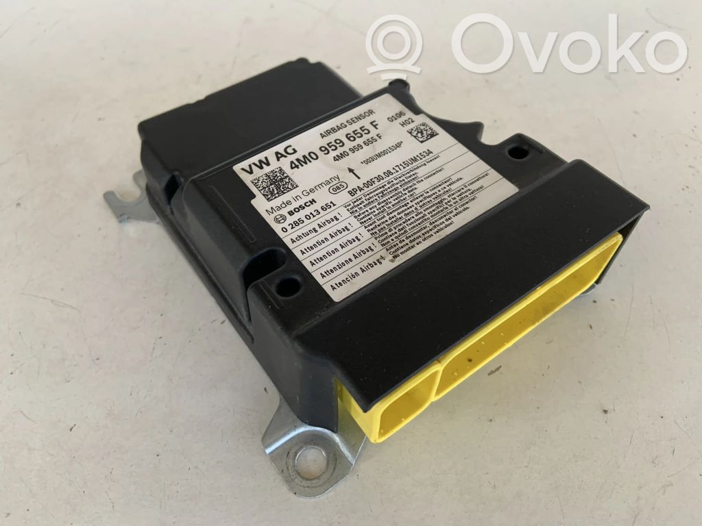 Audi Q7 4M Airbag control unit/module 