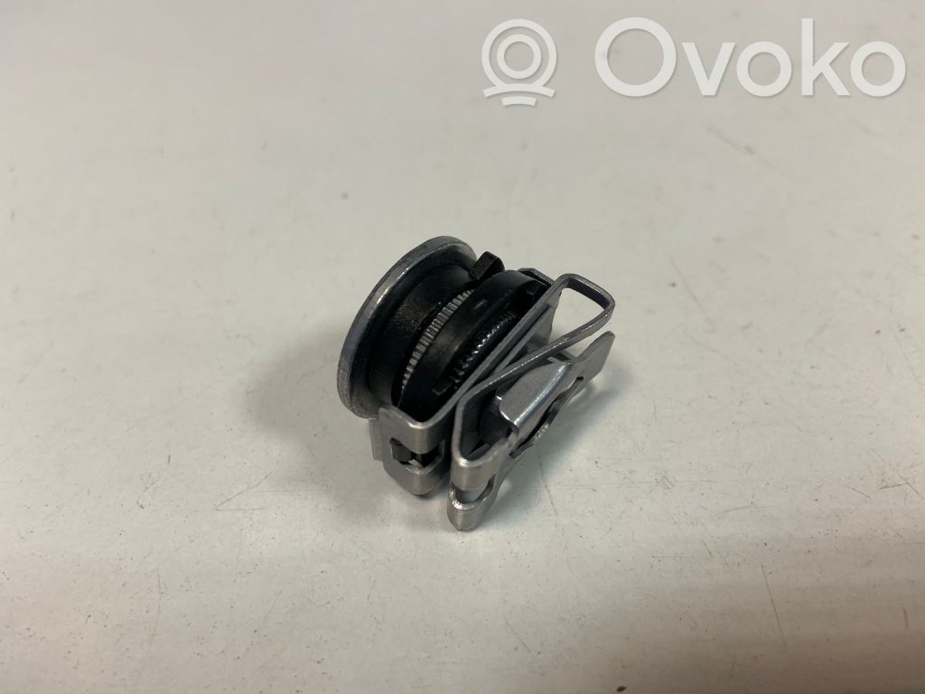 Audi A5 Halterung Scheinwerfer 