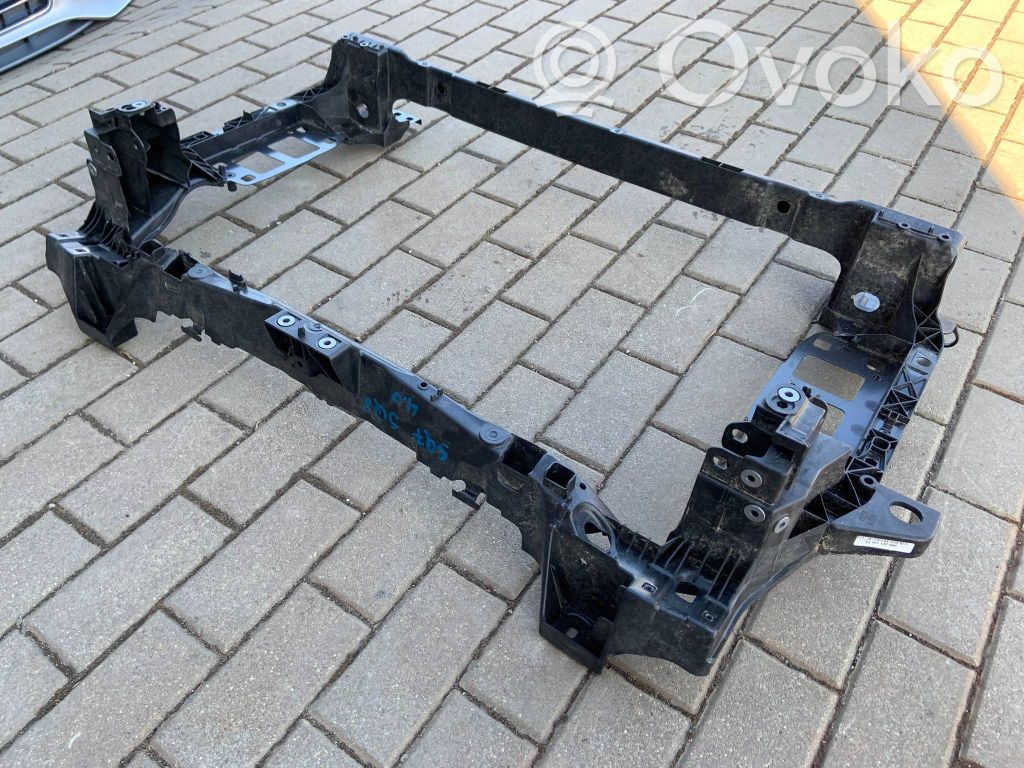 Audi SQ7 Radiatoru panelis 