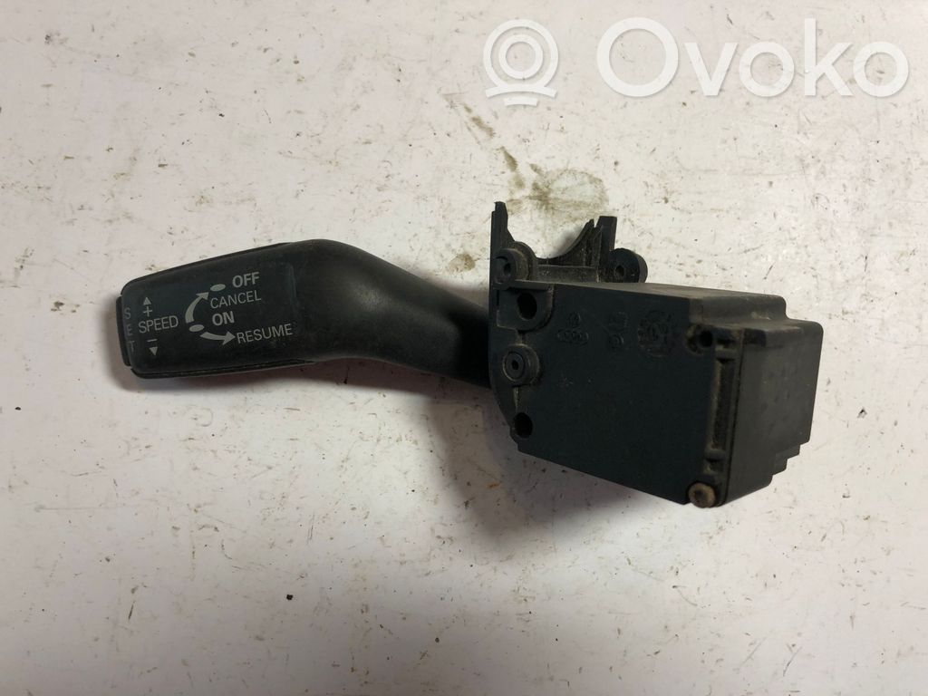 Commande régulateur de vitesse   4E0953521,CZK0301214600