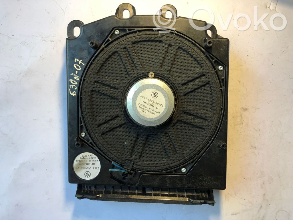 BMW 5 E60 E61 Subwoofer 