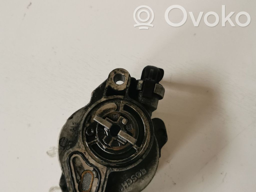 Volvo C30 Vacuum pump 