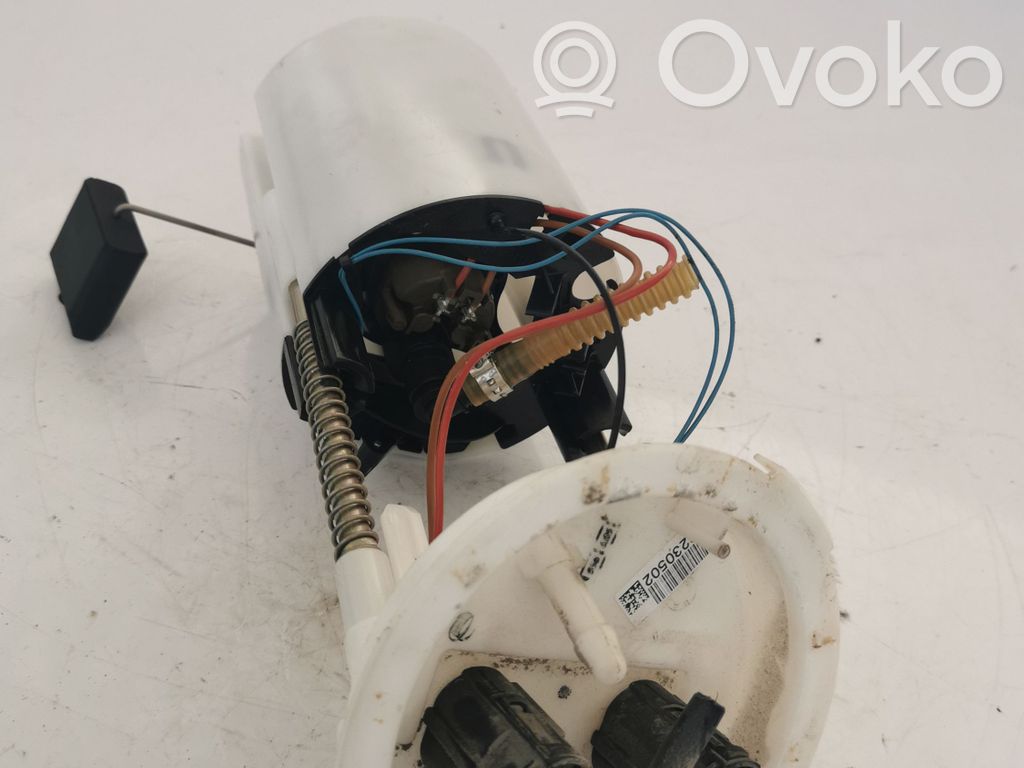 BMW 3 E90 E91 Bomba interna de combustible 