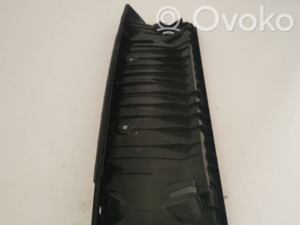 Other trunk/boot trim element   7124301