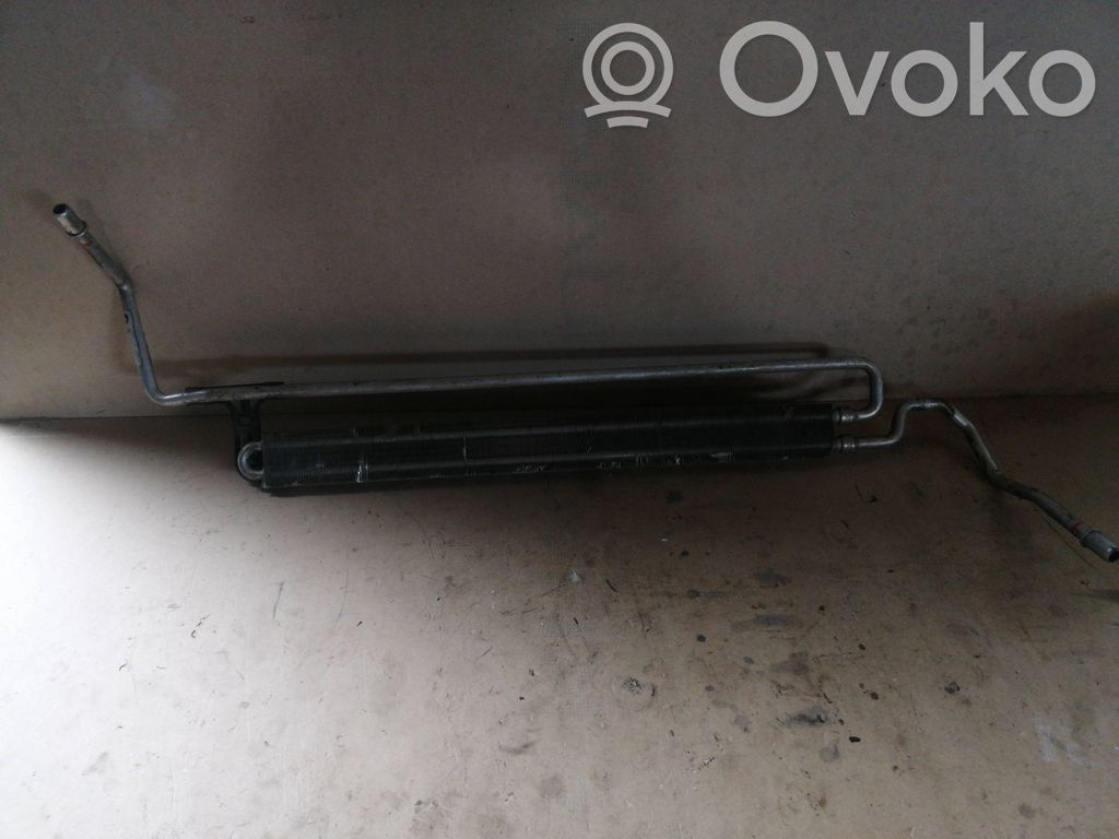 BMW 5 E60 E61 Thermostat/thermostat housing 