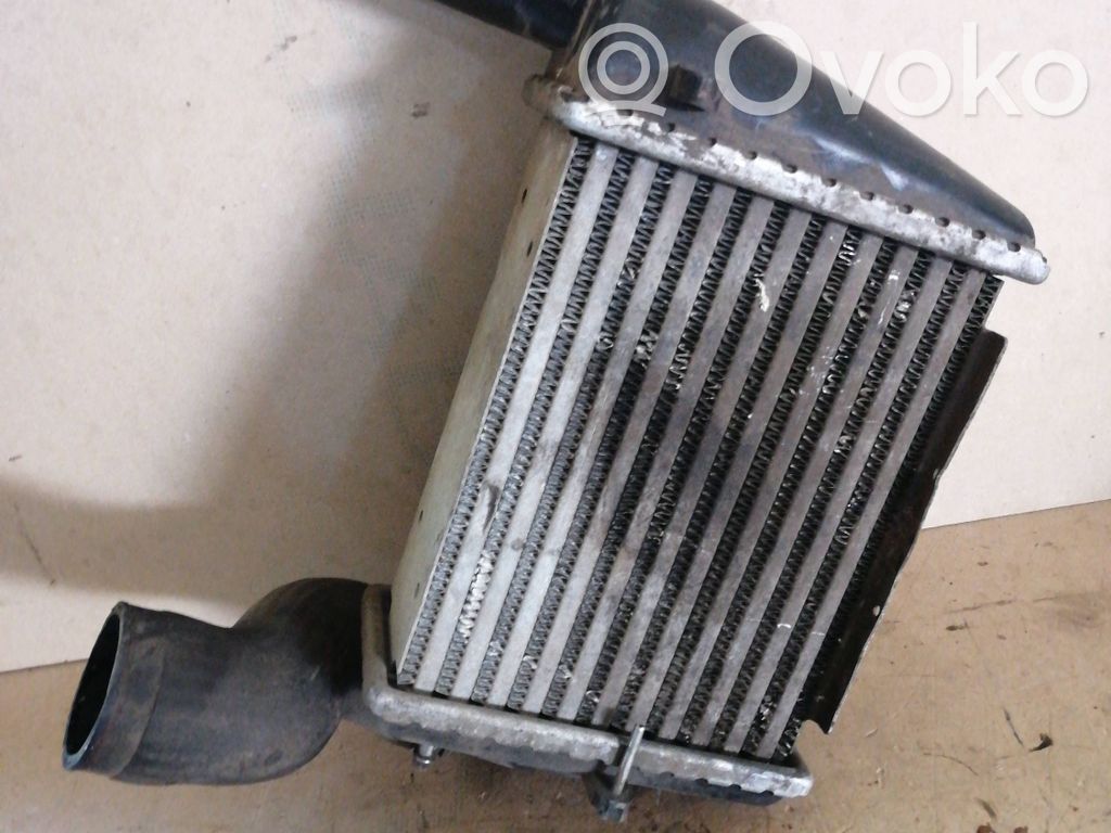 Audi A6 S6 C5 4B Interkūlerio radiatorius 