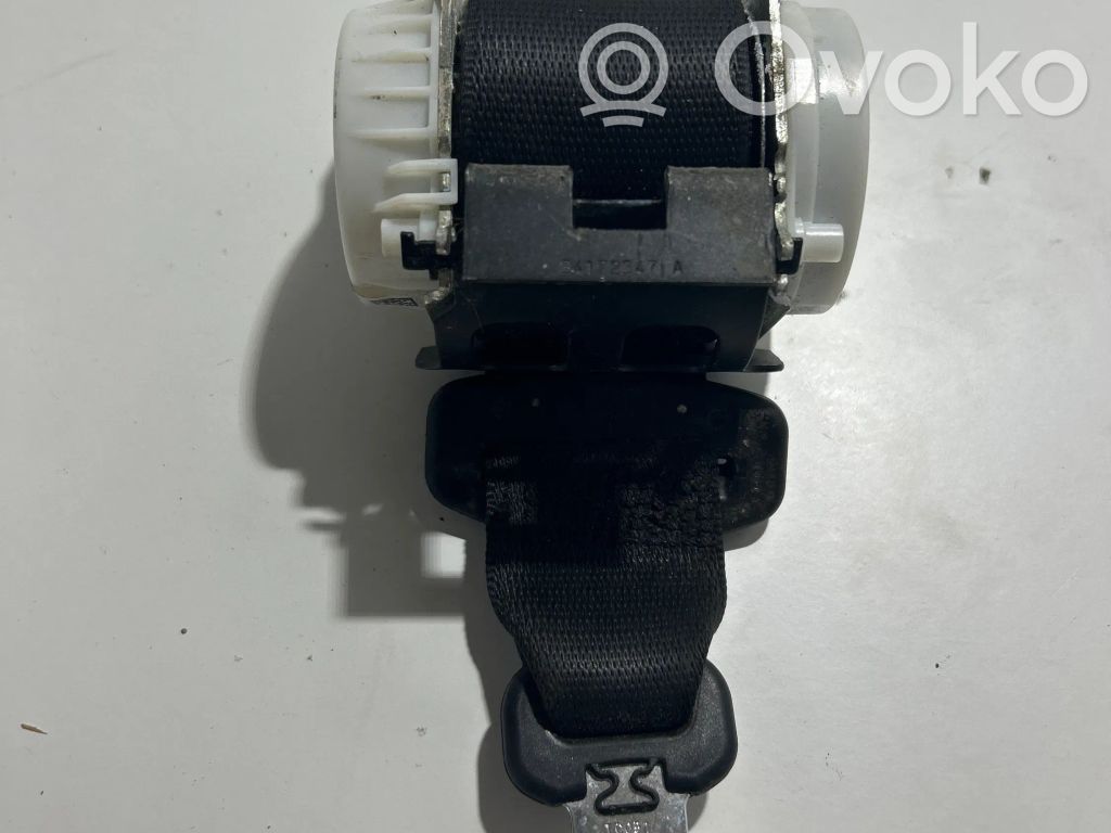 BMW 5 F10 F11 Cinturón trasero 